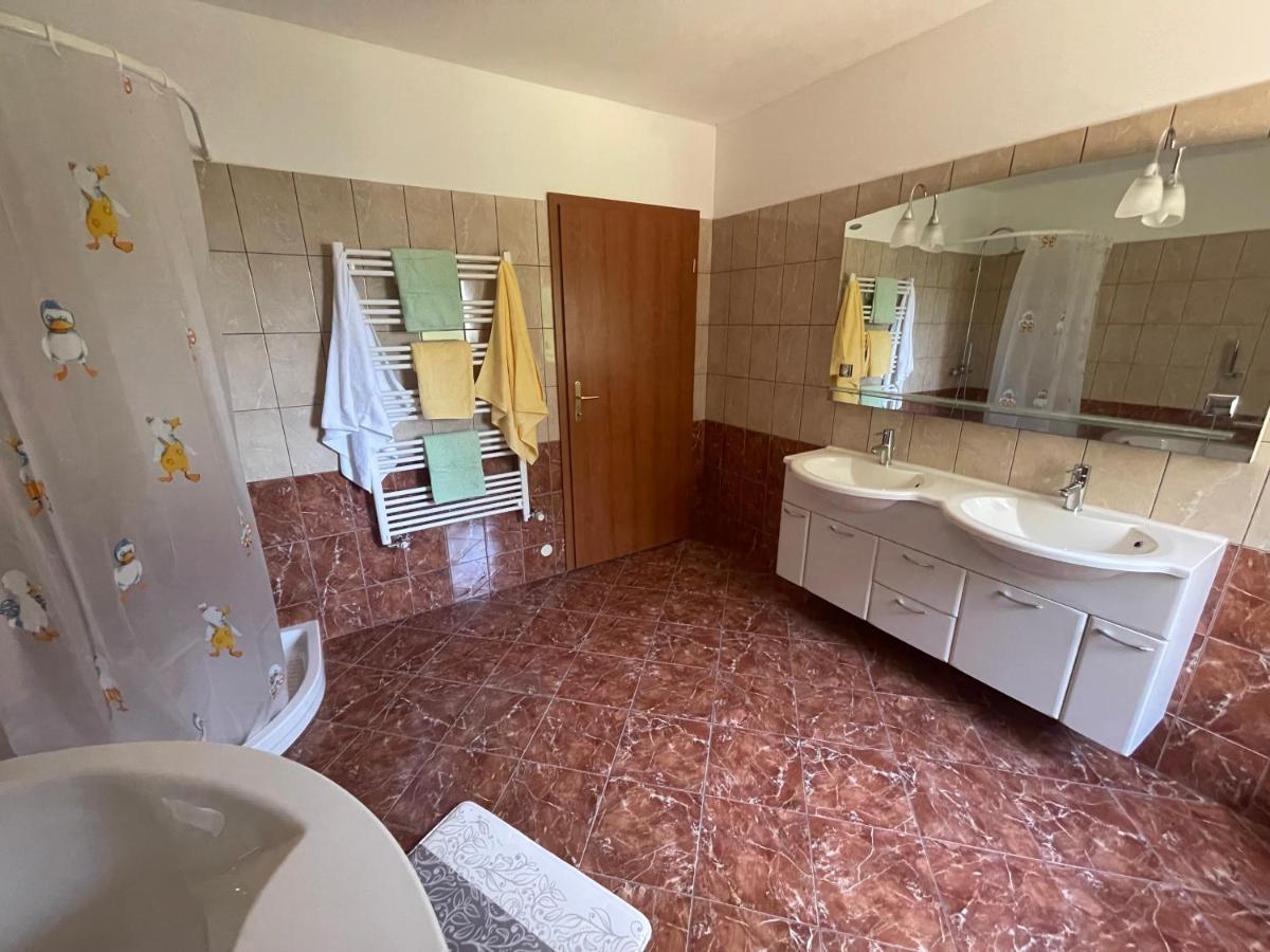 Apartma Vatovec Ankaran Eksteriør billede